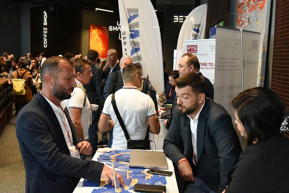 2025_audience-2 2025_audience-2